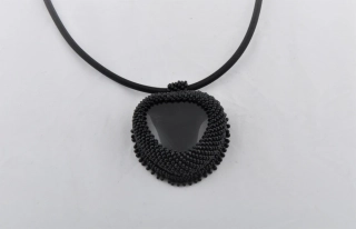 Šperk "Onyx"